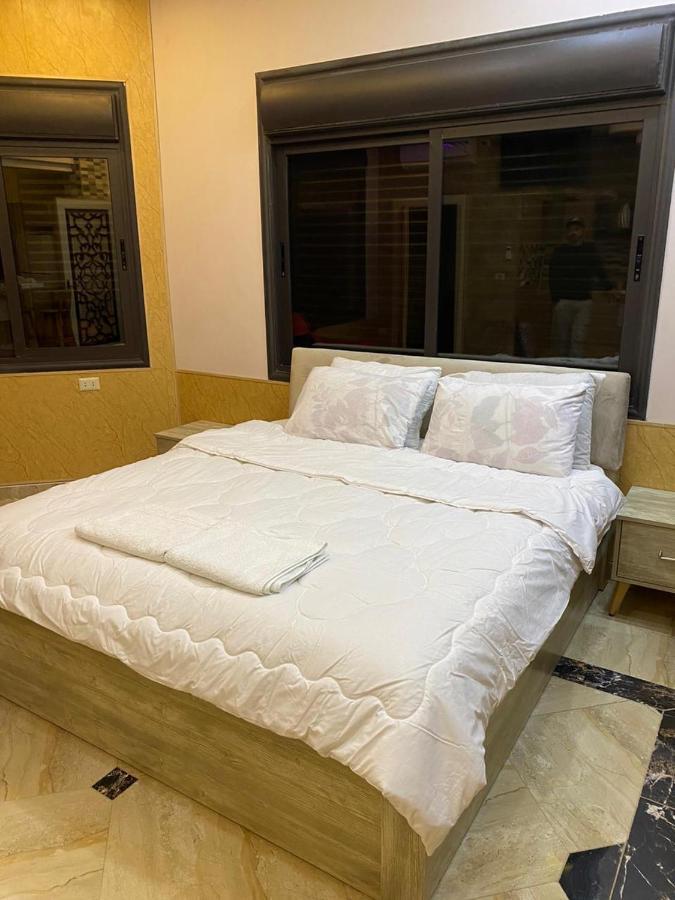 Lotus Housing For Furnished Apartments Jarash Bagian luar foto