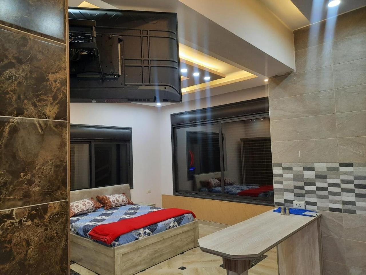 Lotus Housing For Furnished Apartments Jarash Bagian luar foto